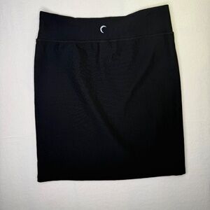 NEW 3155 Zyia black reve A-line skirt size L NWT